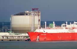 The plant will have a processing capacity of 10 million LNG cubic metres and should begin production in 2015