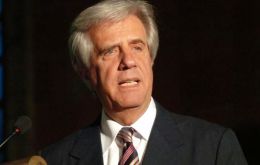 Vazquez speech must help him retain activists but also attract independents 