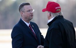 “Mark Meadows was advised this weekend that now 12 days prior at CPAC, he may have come into contact with the COVID-19 positive test individual” 